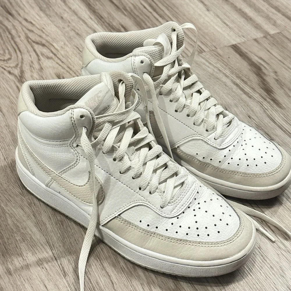 Nike Court Vision Mid Womens 8 Leather Mid Top Sneakers CD5436-106 White Beige